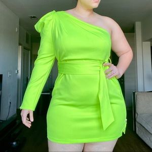 💚 NEON MINI DRESS 💚 PLUS SIZE